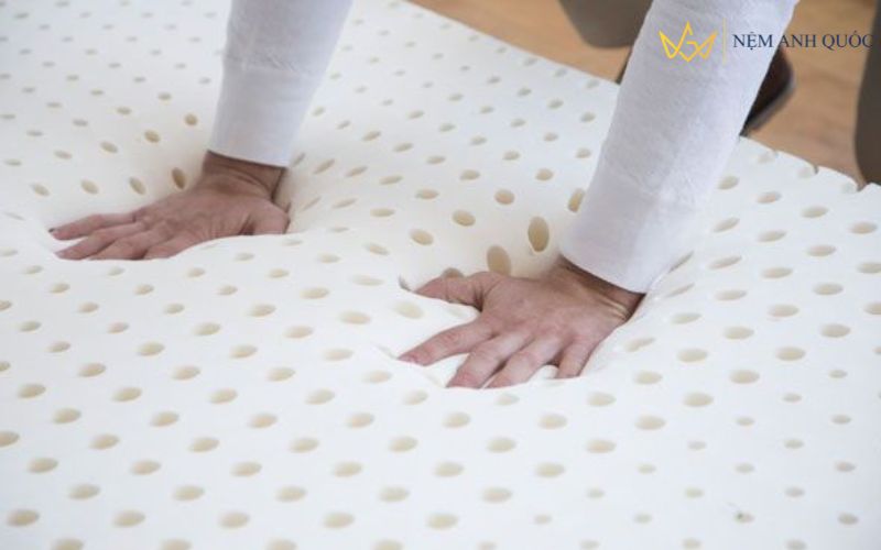 Nệm cao su thiên nhiên có khả năng nâng đỡ tốt